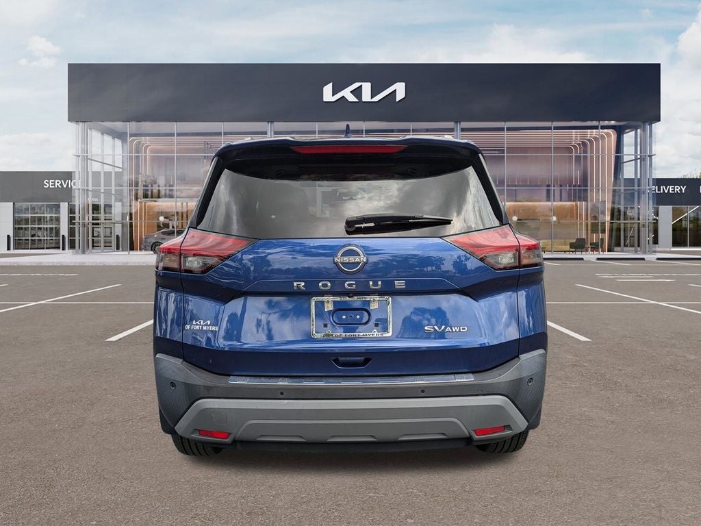 2023 Nissan Rogue — detail view