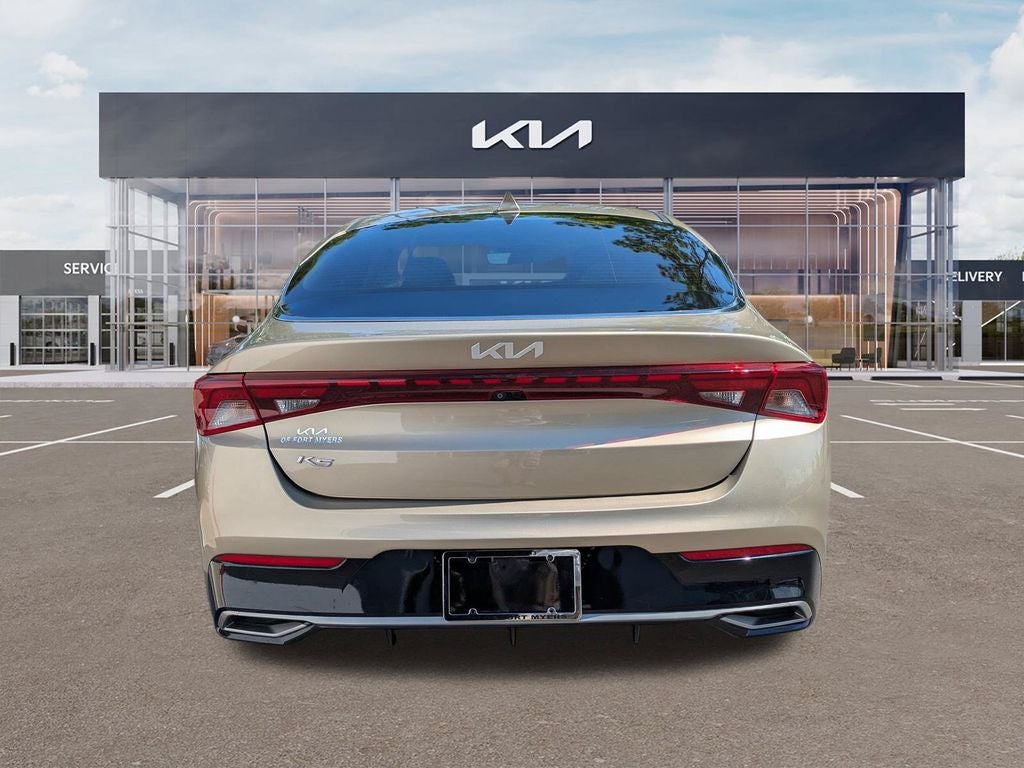 2022 Kia K5 — detail view