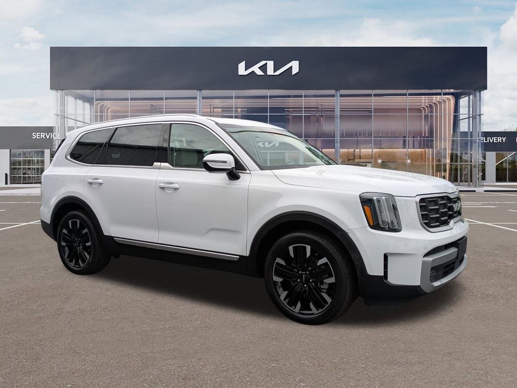 2023 Kia Telluride SX-Prestige in Glacial White Pearl — front three-quarter view