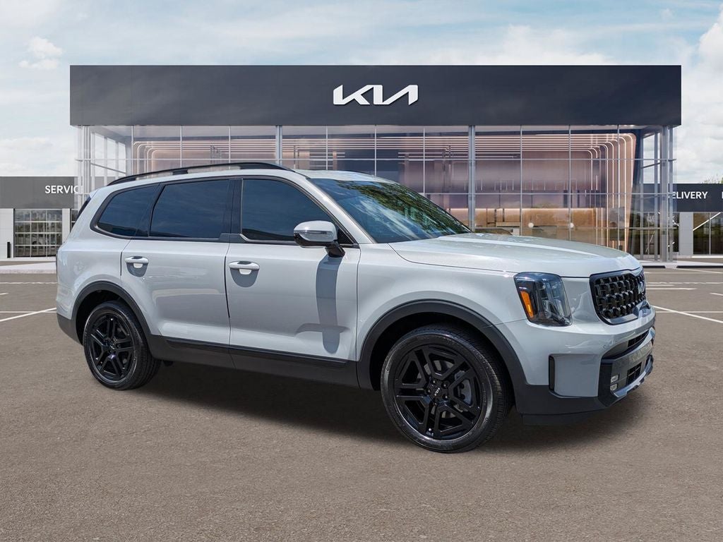 2024 Kia Telluride SX X-Line in Wolf Gray — front three-quarter view
