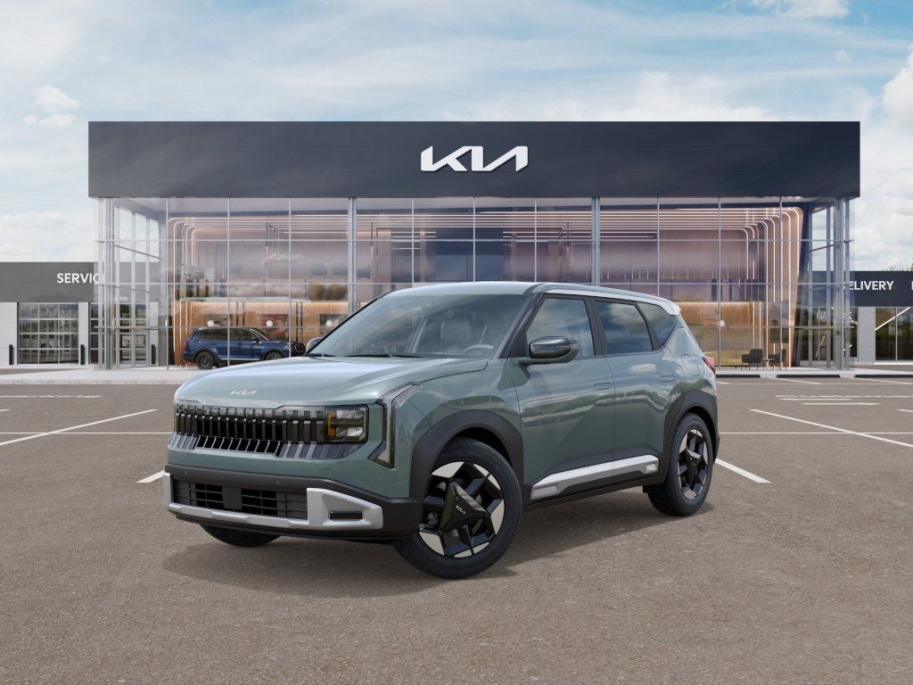 2027 Kia Seltos S in Green — front three-quarter view