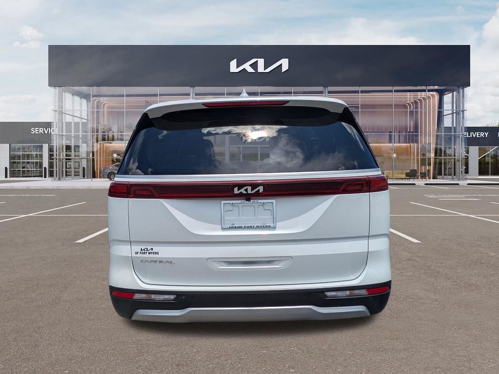 2024 Kia Carnival — detail view