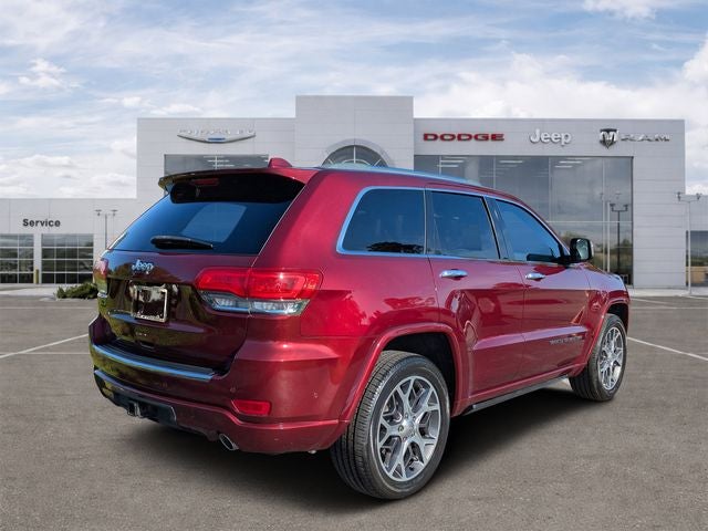 2019 Jeep Grand Cherokee — rear three-quarter view