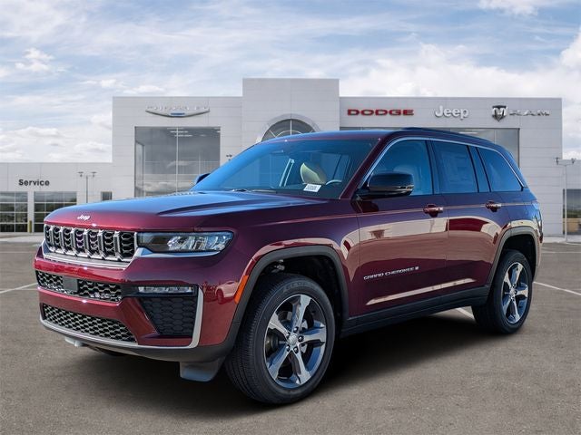 2026 Jeep Grand Cherokee — detail view
