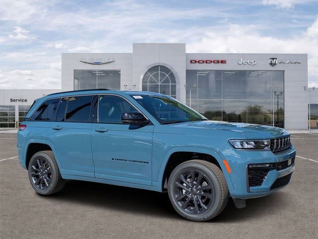 2026 Jeep Grand Cherokee GRAND CHEROKEE LIMITED RESERVE 4X4 in Steel Blue Exterior Paint — front three-quarter view