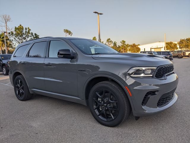 2026 Dodge Durango DURANGO GT PLUS AWD HEMI V8 in Destroyer Gray Clear-Coat Exterior Paint — front three-quarter view