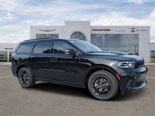 2026 Dodge Durango DURANGO GT PLUS AWD HEMI V8 in Diamond Black Clear-Coat Exterior Paint — front three-quarter view