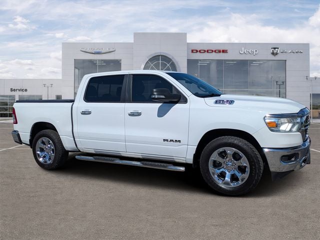 2019 RAM 1500 Big Horn/Lone Star Crew Cab 4x4 5'7' Box in Bright White Clearcoat — front three-quarter view