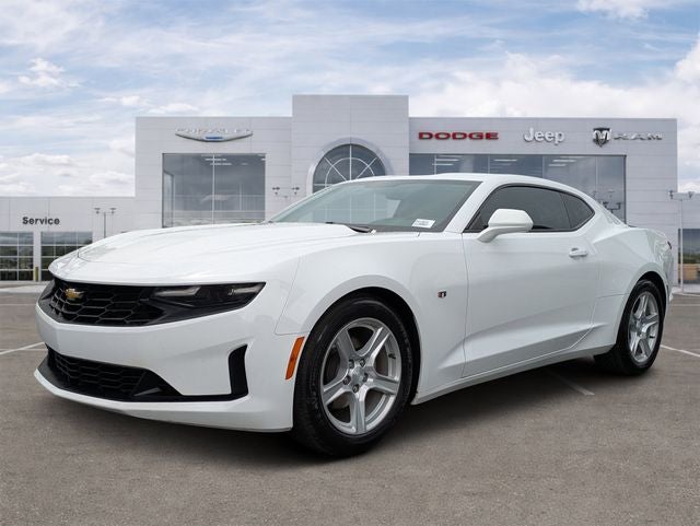 2023 Chevrolet Camaro — detail view