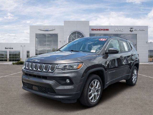 2022 Jeep Compass — detail view