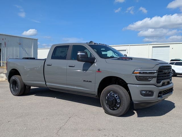 2026 RAM Ram 3500 RAM 3500 LARAMIE CREW CAB 4X4 8' BOX in Ceramic Gray Clear-Coat Exterior Paint — front three-quarter view