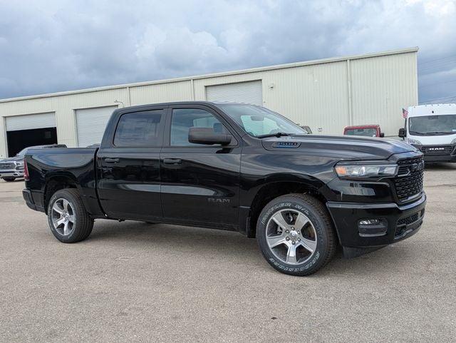2026 RAM Ram 1500 RAM 1500 EXPRESS CREW CAB 4X2 5'7' BOX in Diamond Black Crystal Pearl-Coat Exterior Paint — front three-quarter view