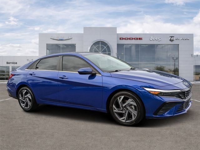 2025 Hyundai Elantra SEL Convenience in Intense Blue — front three-quarter view